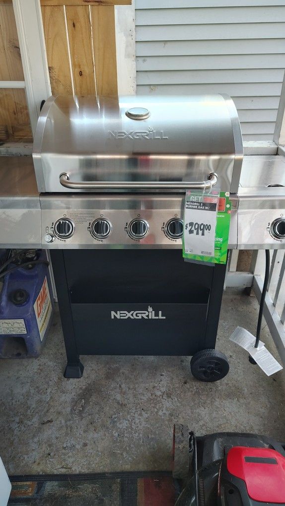 Brand New Never Used 5 Burner With A 6th Burner