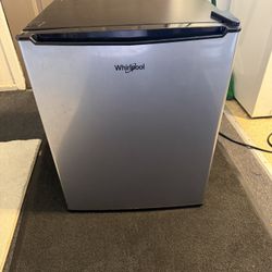 Whirlpool, Miniature Refrigerator Almost New