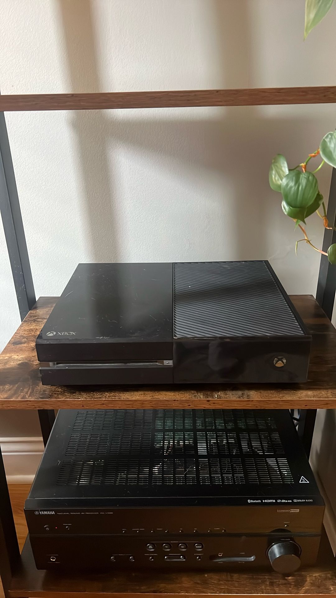 Xbox 1 With 2 Controllers