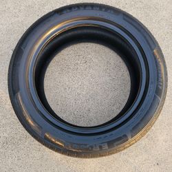 Used Like New Advanta ER 800 Tire 225/50/17