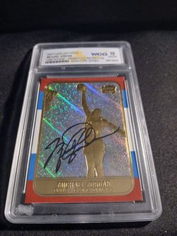 MICHAEL JORDAN AUTOGRAPHED ROOKIE SPORT CARD