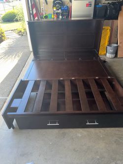 Queen size Murphy bed