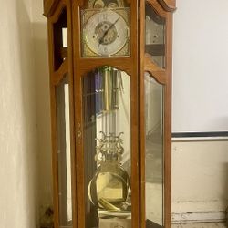 Howard Miller GrandFather  Clock Triple Chiming 