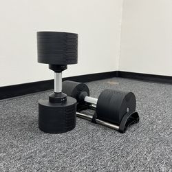 ( BRAND NEW IN BOX ) Pair Of 80lb Adjustable Dumbbells - Click On My Profile For More Gym Equipment 