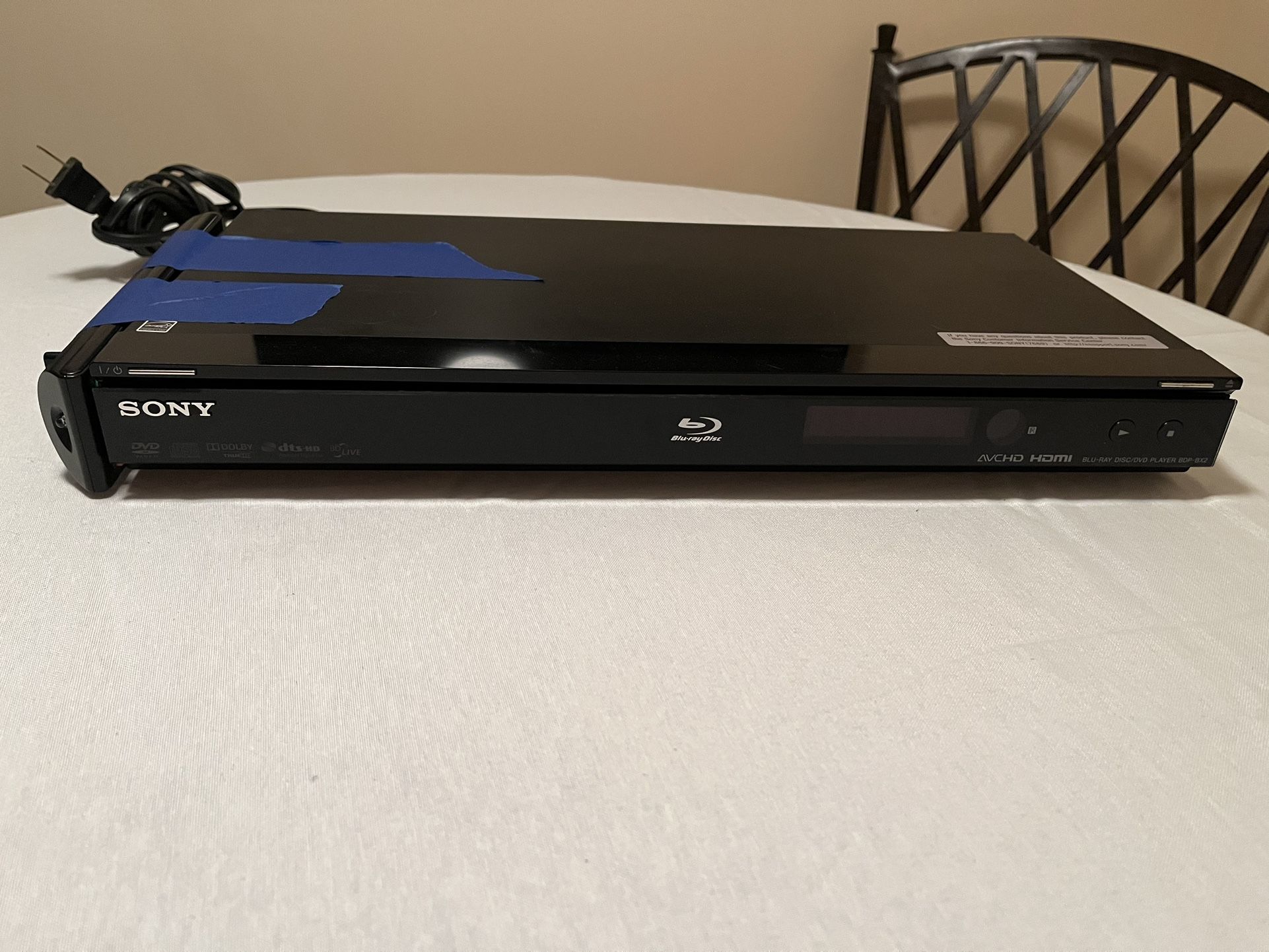 Sony BDP–BX2 Blu-Ray/DVD Player (With Remote)