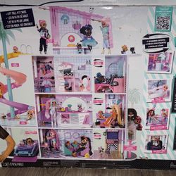 LOL SURPRISE DOLL HOUSE 