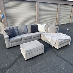Gray Sectional Couch with Ottoman