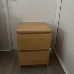 Ike’s Malam End Table 