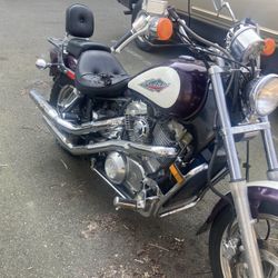 Honda Shadow 1100cc