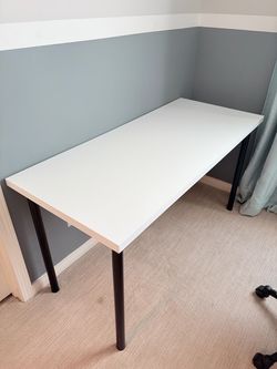 White Desk with Black Legs for study / office