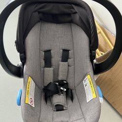 Clek Liing Infant Car Seat with Base