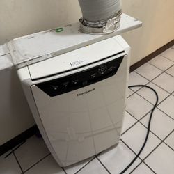 Honeywell portable AC unit