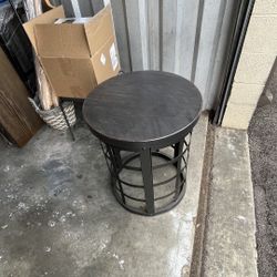 End table 