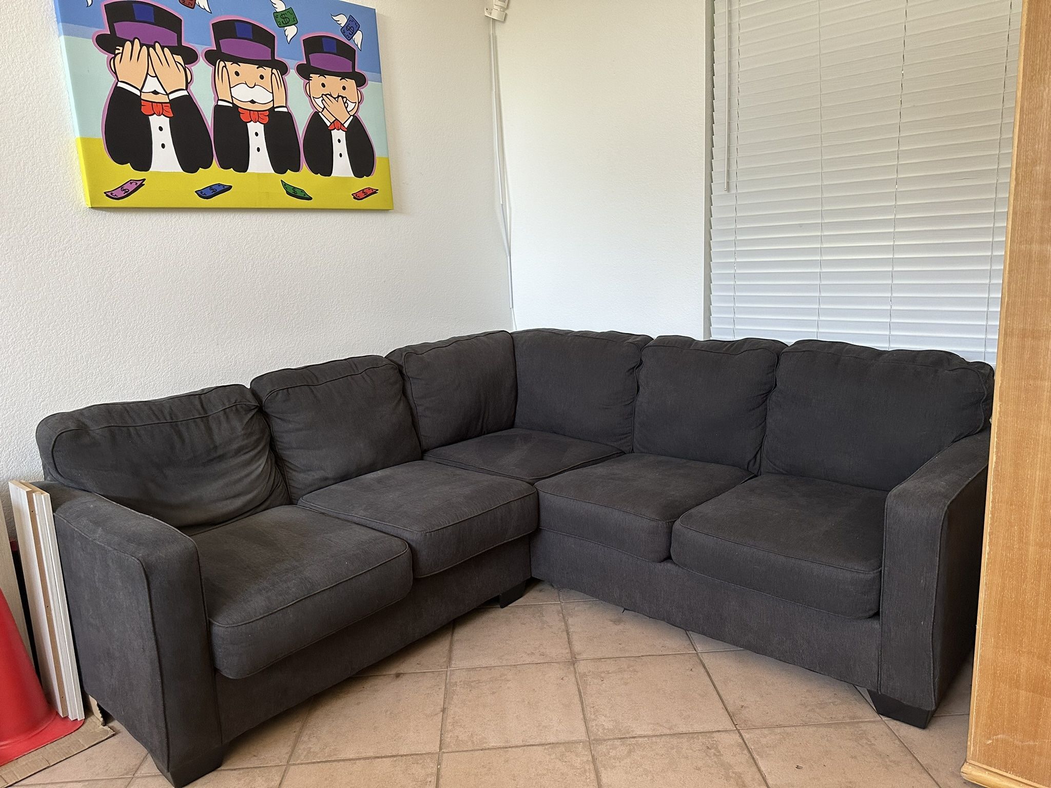 Grey Sectional Couch for Sale in Phoenix, AZ OfferUp