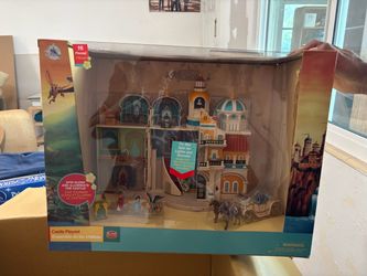 New Disney Store Exclusive Elena of Avalor Castle Play Set - 16 pc Lights & Sounds BNIB - See Items