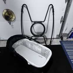 Orbit Baby Travel Bassinet And Rocker Frame