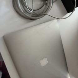 Apple MacBook 