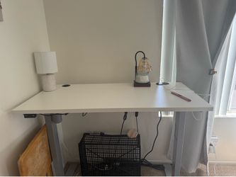 tresanti adjustable height desk