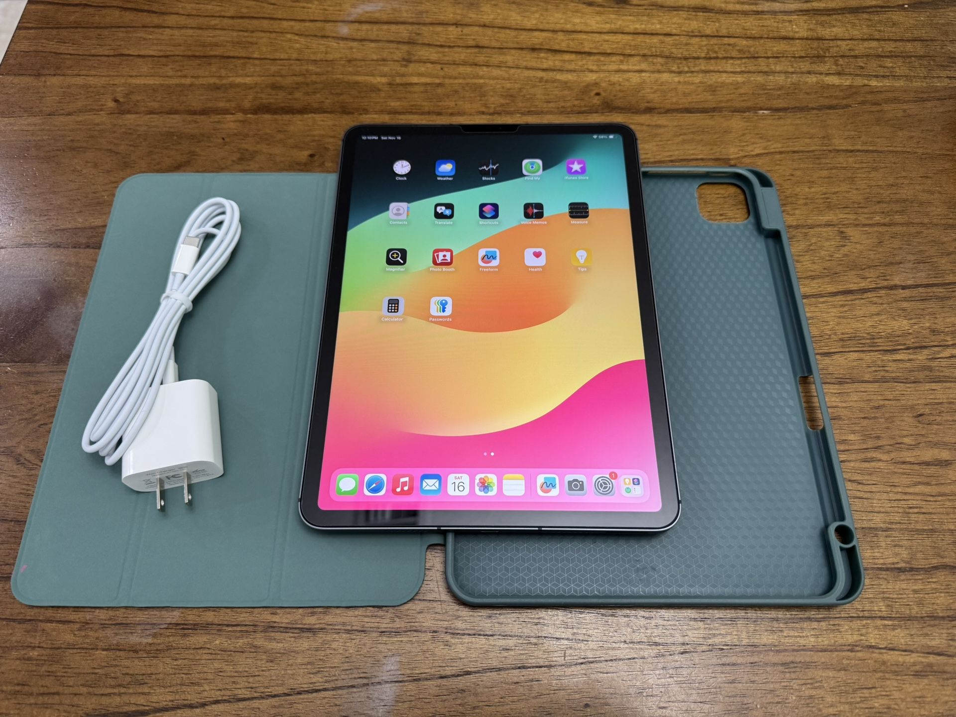 2021 iPad Pro 11-inch 3rd Gen Apple M1 Chip Cellular 128GB Grey
