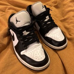 Jordan 1 Low Panda