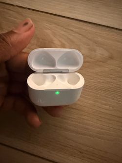 4th gen AirPod case