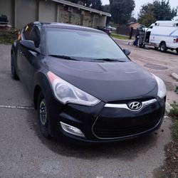 Hyundai Veloster 