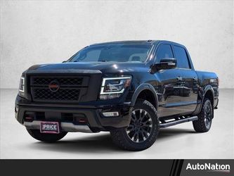 2021 Nissan TITAN