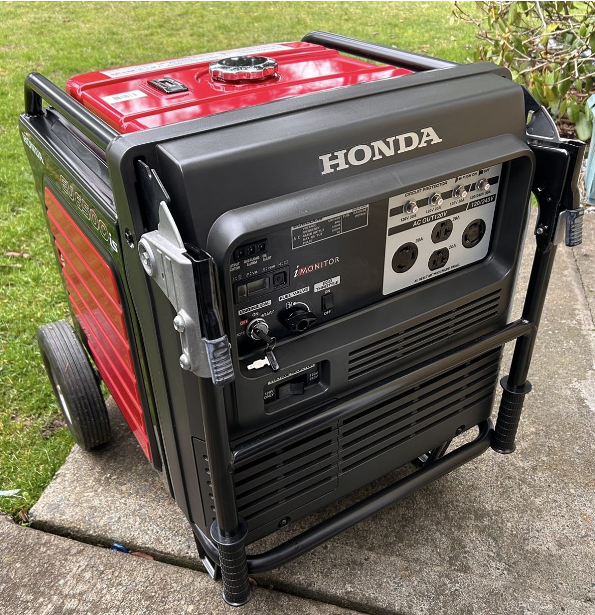 Honda eu6500is Generator Inverter Super Quiet Model Low Hours