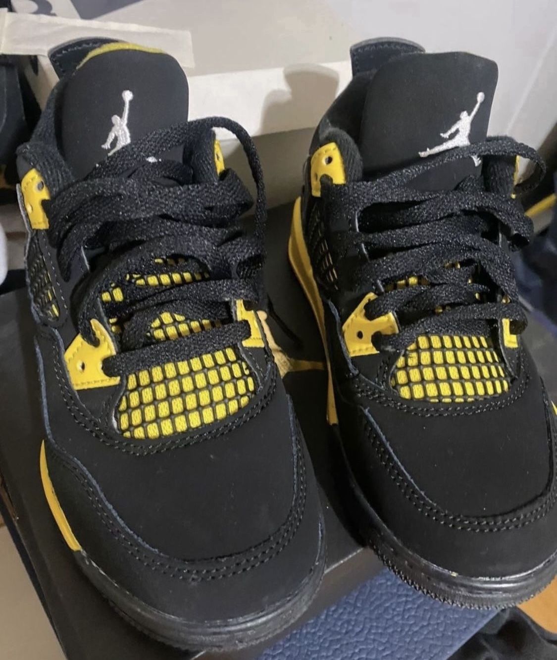 Jordan Retro 4
