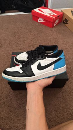 Jordan 1 black powder blue