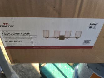 4 Bulb Vanity 💡 Light