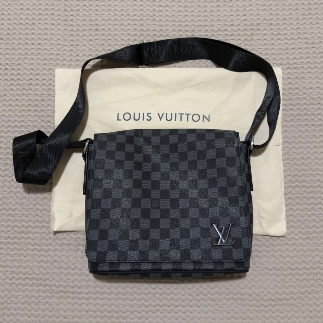 Louis Vuitton Crossbody Bag