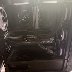 Pc With 4080 And 64gb Of Ram And Water Cooling 