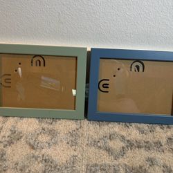Set of 2 Colorful Photo Frames – Sage Green & Blue