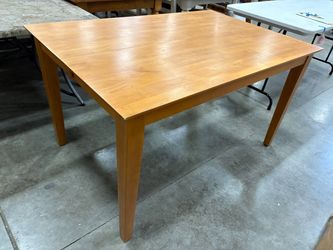 Natural Finish Maple Dining Room Table