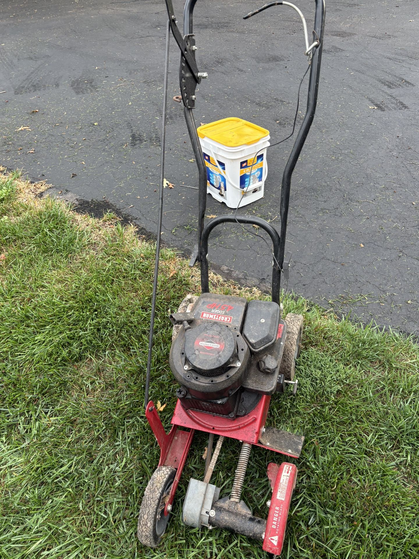 Craftsman Lawn Edger