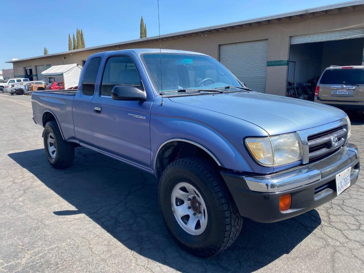2000 Toyota Tacoma