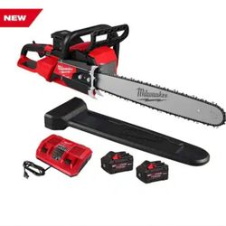 Milwaukee M18 FUEL 20 in. Dual Battery Chainsaw Kit with (2) 8.0 Ah FORGE Batteries & Dual Bay Rapid Charger