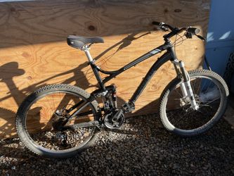 Trek Mountain Bike