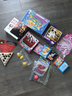HUGE LOT GREAT KIDS LEARNING PUZZLES BOARD & CARD GAMES PRESCHOOL PRE-K K 1 2 3