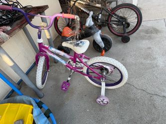 Girl bike