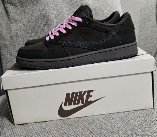 Jordan 1 Low Travis Scott Velvet Brown