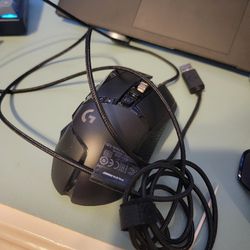 Used Logitech G502 Wired Gaming Mouse