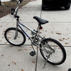 90s Dyno VFR d-Force Bike 