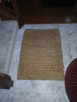 Hand Woven Jute Rug Brand New In Bag
