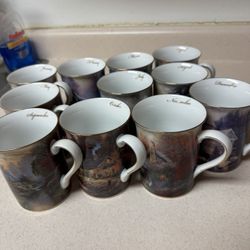 Set of 12 Thomas Kinkade Joys of the Season porcelain Mugs Excellent Condition