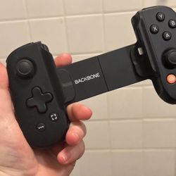 Xbox iPhone Backbone