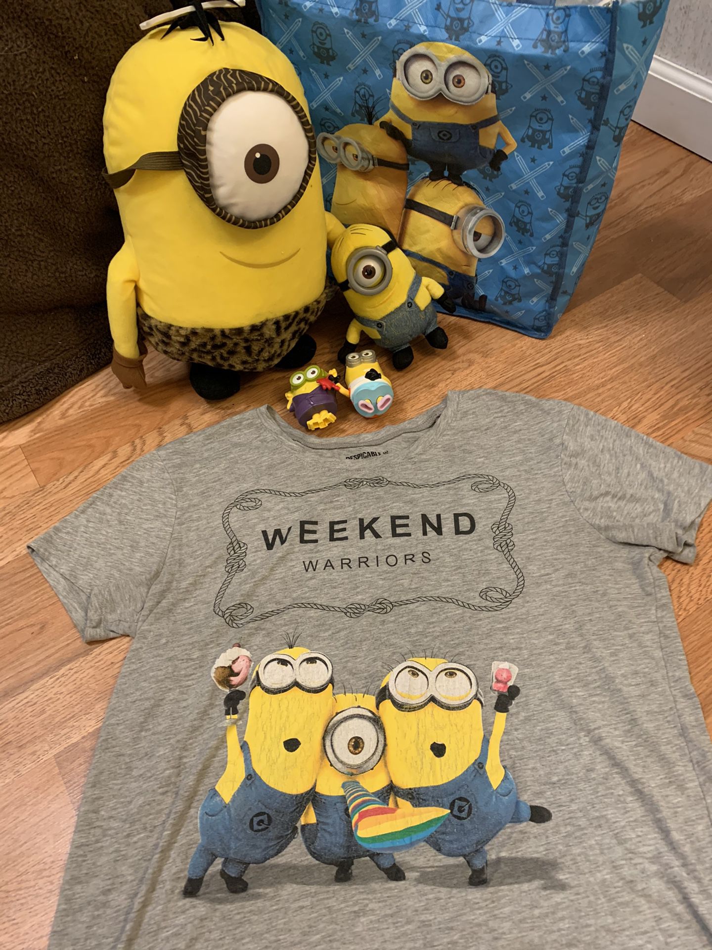 Minion themed clothes+tote bag + toys