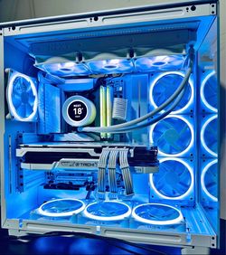 White Gaming Pc - Ryzen 7 7800X3D | RX 7900 XTX | 64GB DDR5