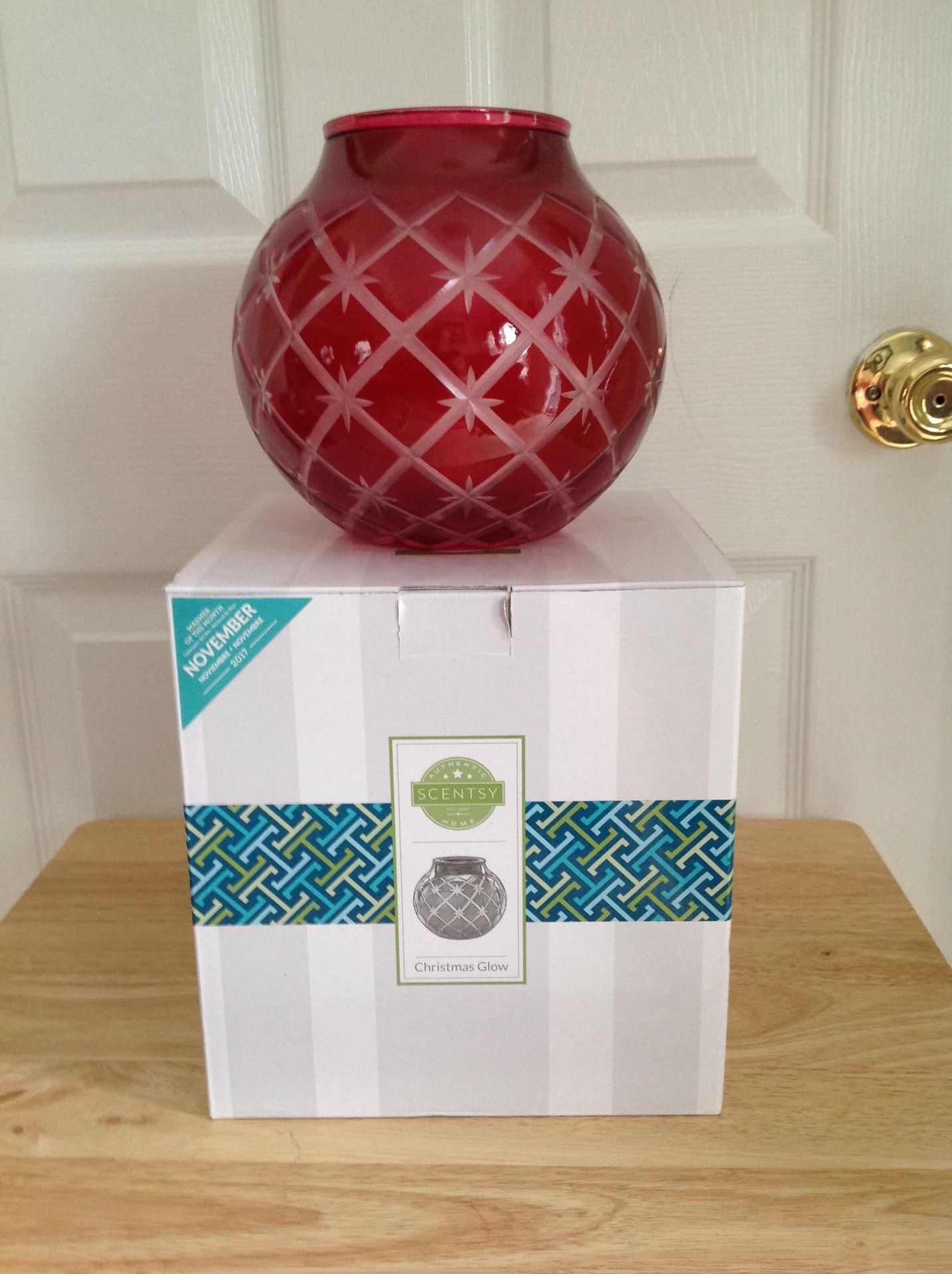 Scentsy Christmas Glow Warmer